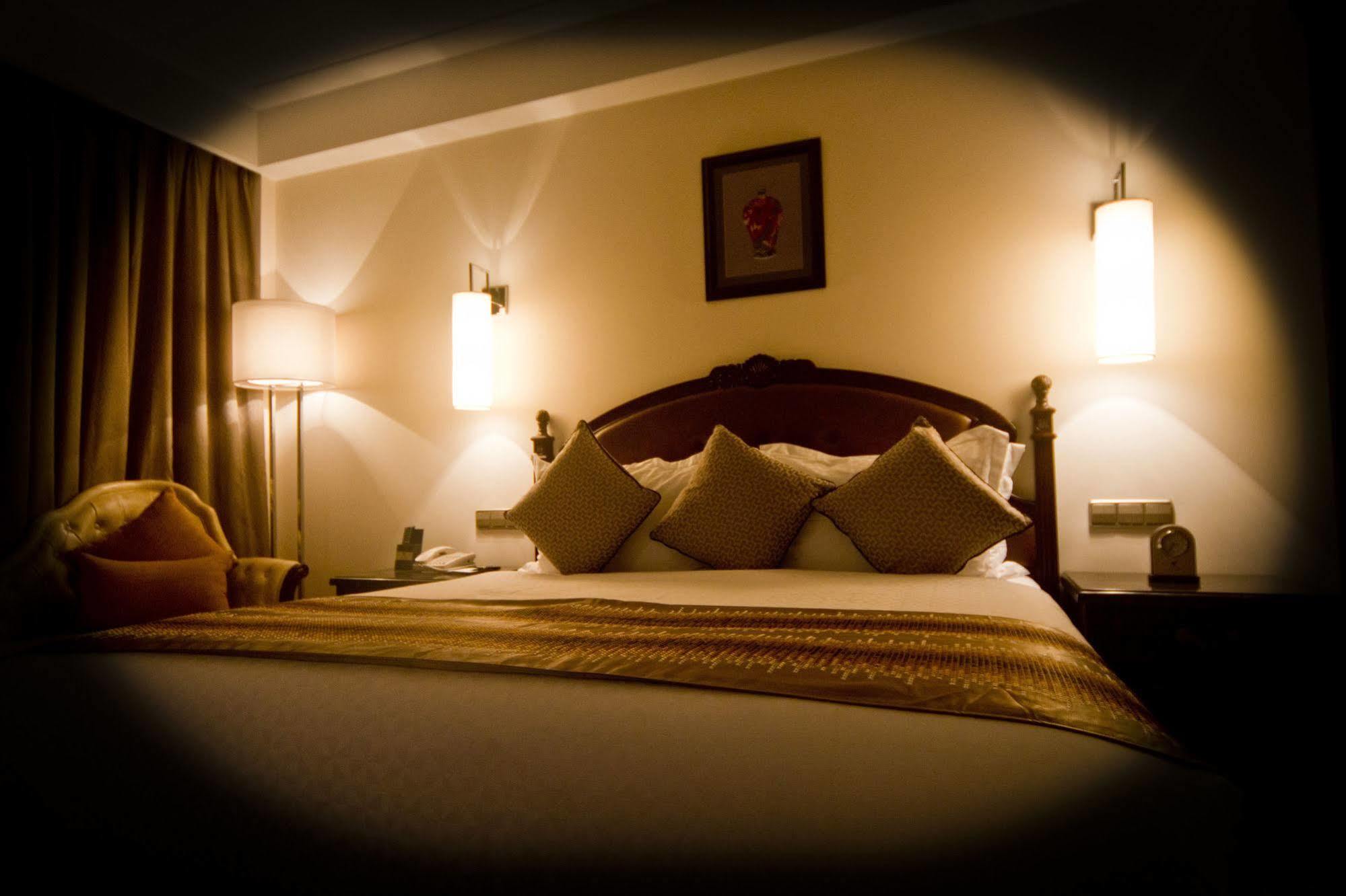 Tang Palace Hotel Akra Zewnętrze zdjęcie