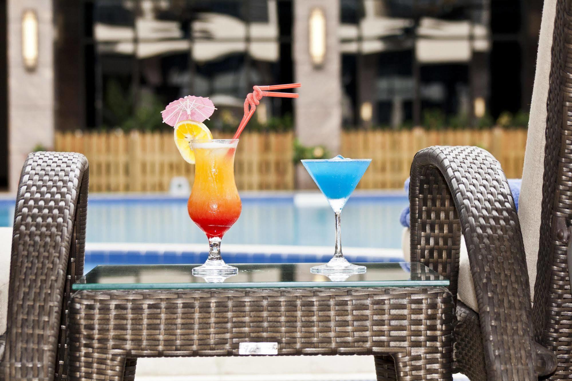 Tang Palace Hotel Akra Zewnętrze zdjęcie