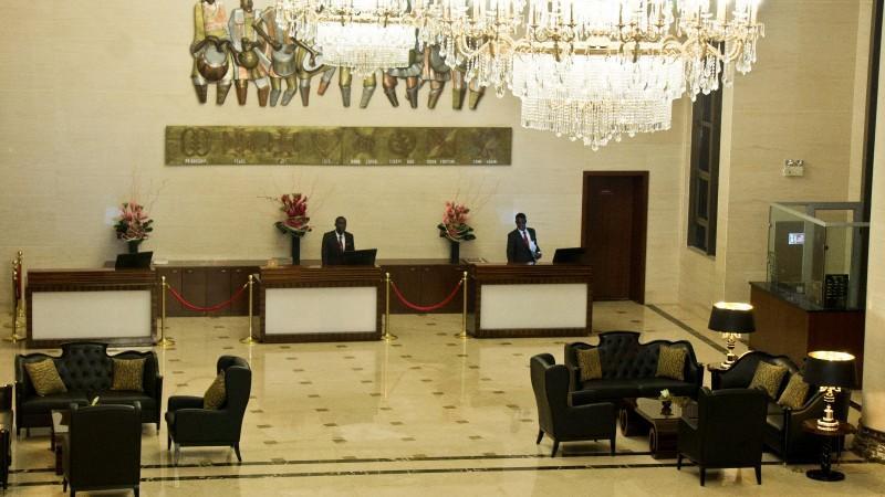 Tang Palace Hotel Akra Zewnętrze zdjęcie